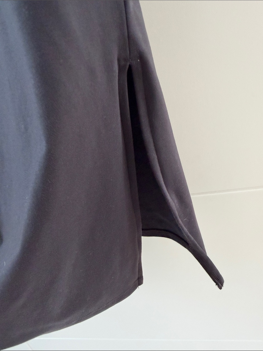 Alo Bra Tank - Picture 7 of 8